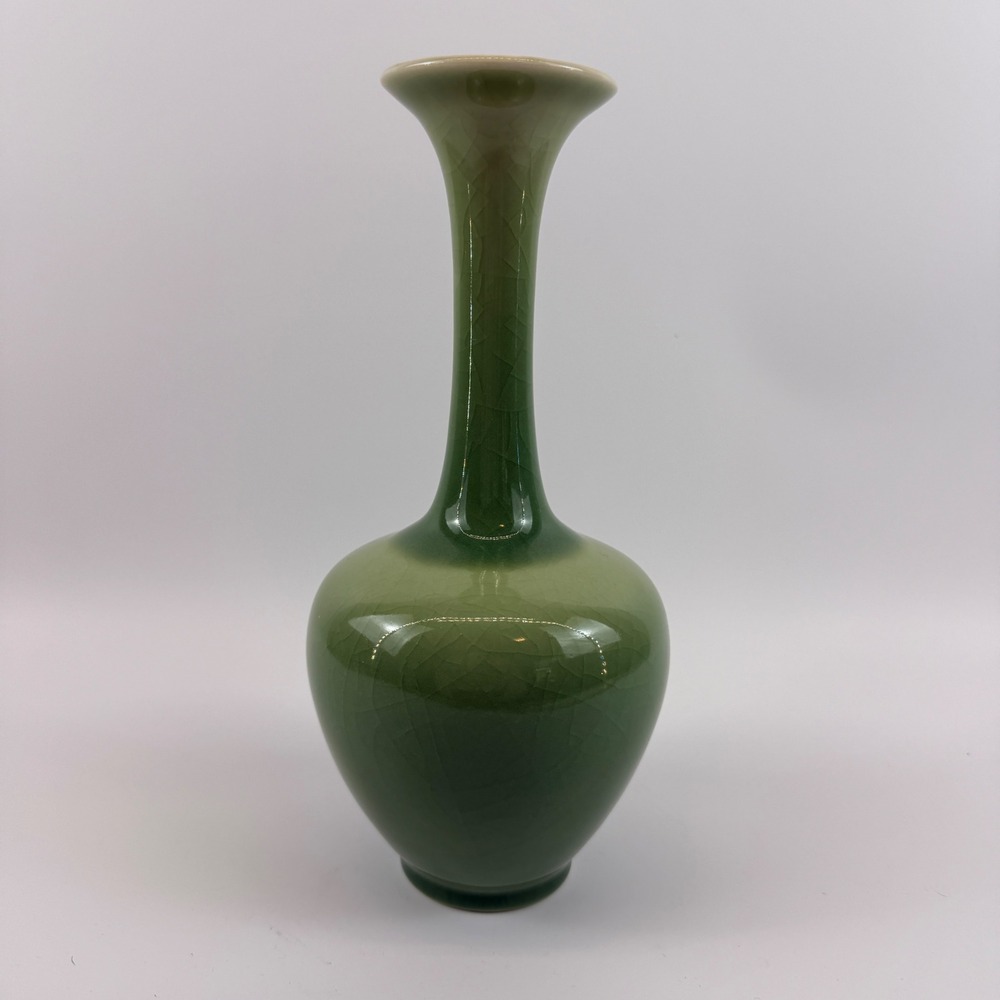 1947 Rookwood Pottery Green Vase 778 Crackle Gloss